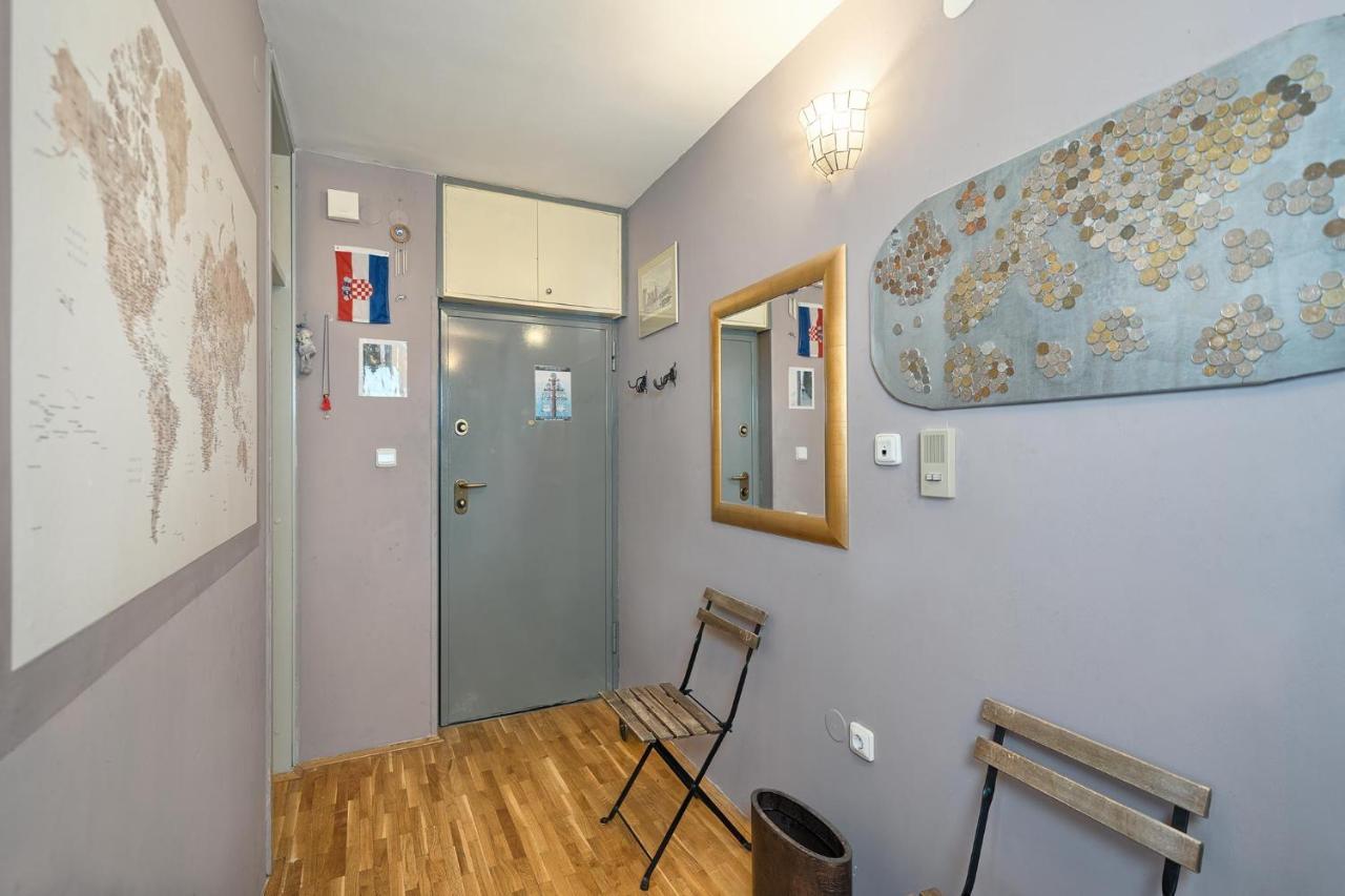 Bezo1 Apartment Split